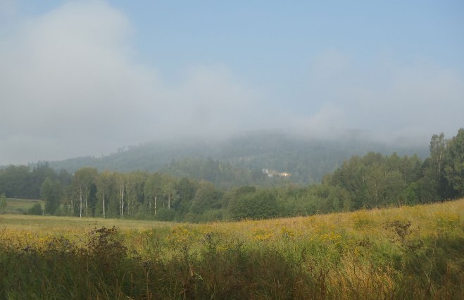 Dimman lättar/The fog rises