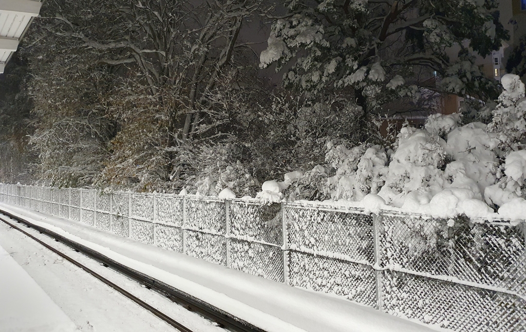Snöigt på tunnelbanestationen.